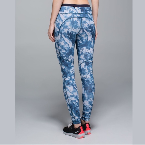 Lululemon Speed Tight III Full-On Luxtreme blue Size 6 - Picture 2 of 13